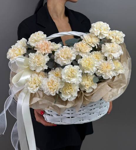 Корзина из 25 гвоздик